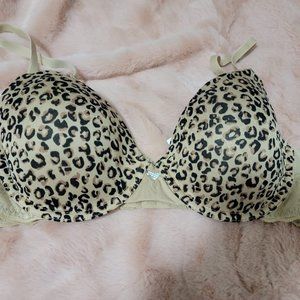MaidenForm Leopard Print 34C Bra